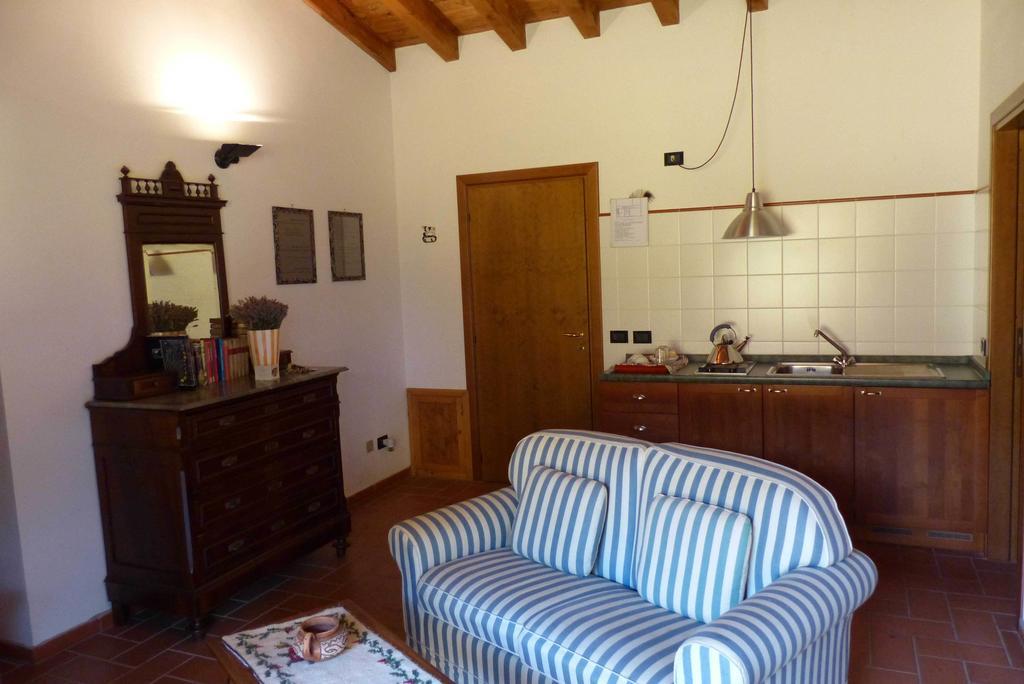Villa Arriga Alta Lonato del Garda Habitación foto